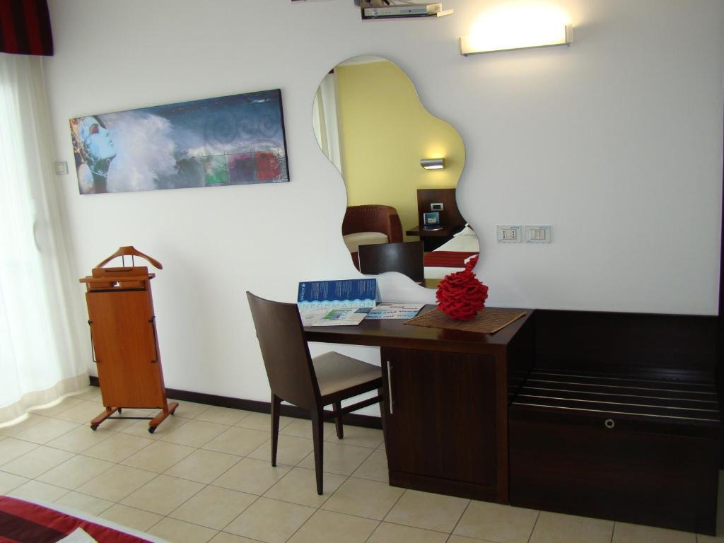 Seapark Spa Resort Джулианова Экстерьер фото