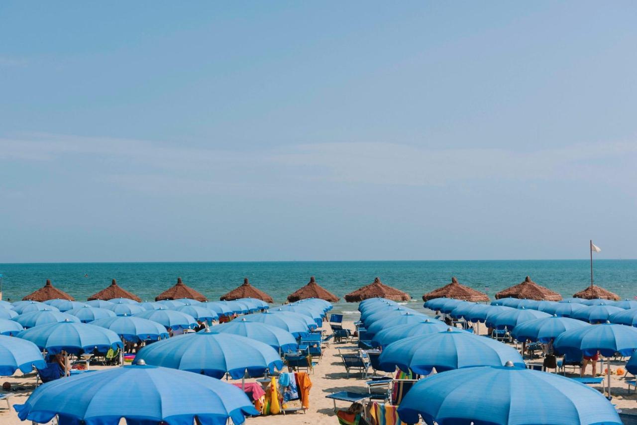 Seapark Spa Resort Джулианова Экстерьер фото