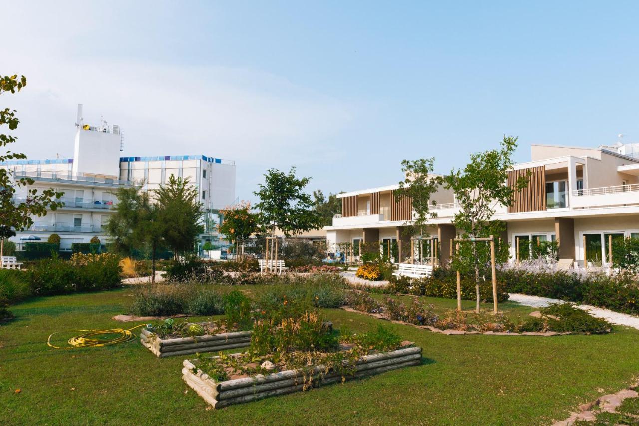 Seapark Spa Resort Джулианова Экстерьер фото