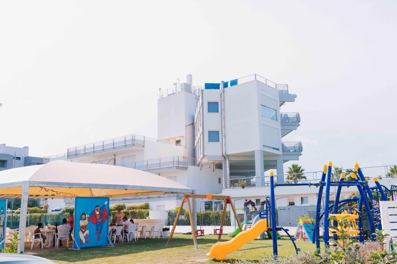 Seapark Spa Resort Джулианова Экстерьер фото