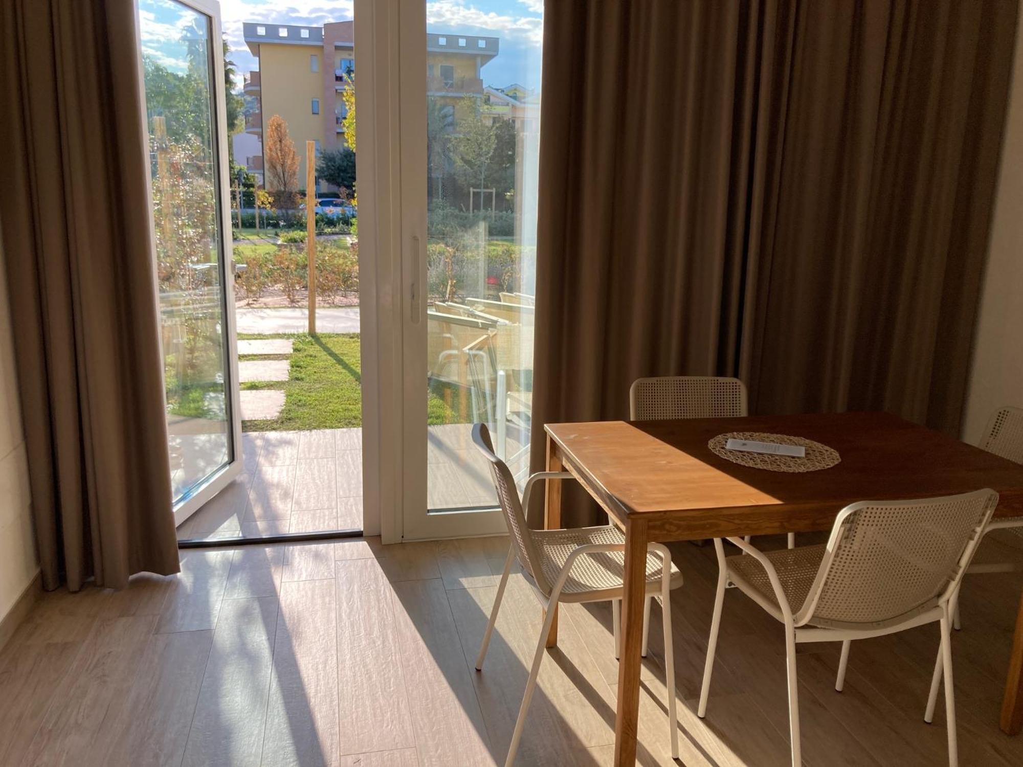 Seapark Spa Resort Джулианова Экстерьер фото